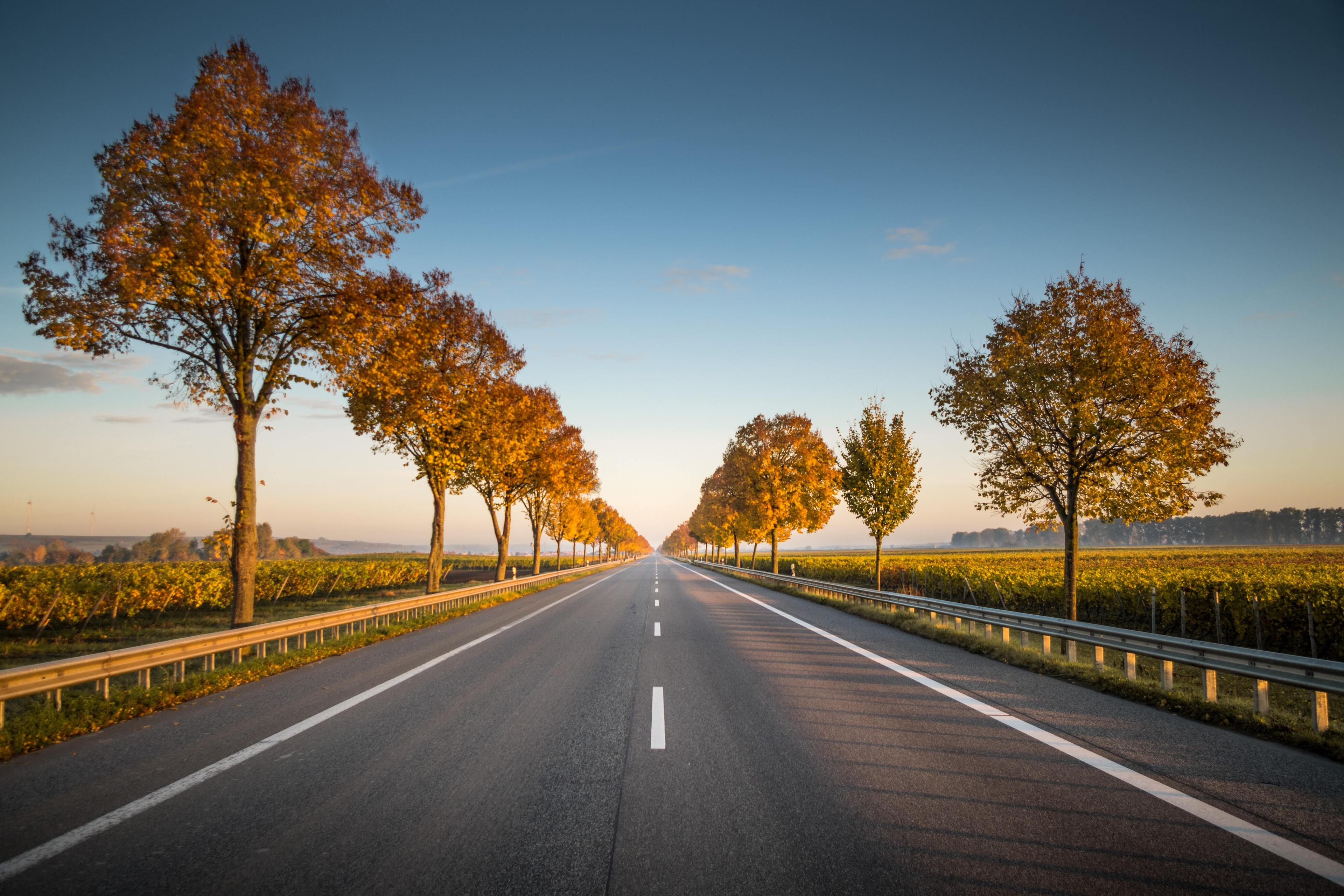 Road karsten wurth rafbl Rbne3o unsplash