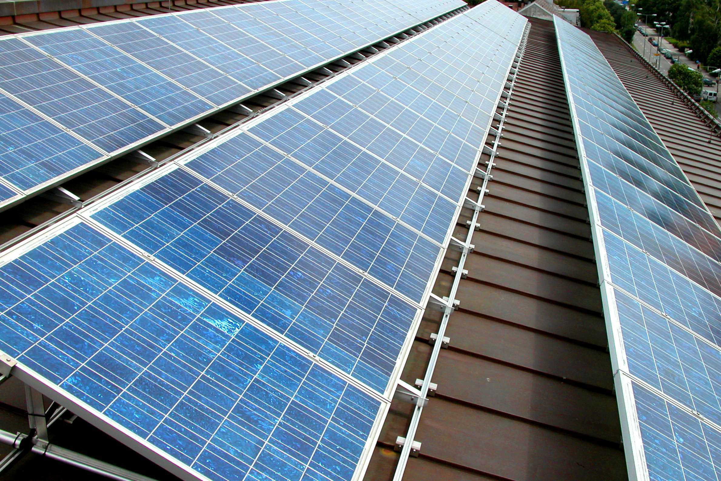 Solar power plant photovoltaik anlage mgs gewerbehof foto swm